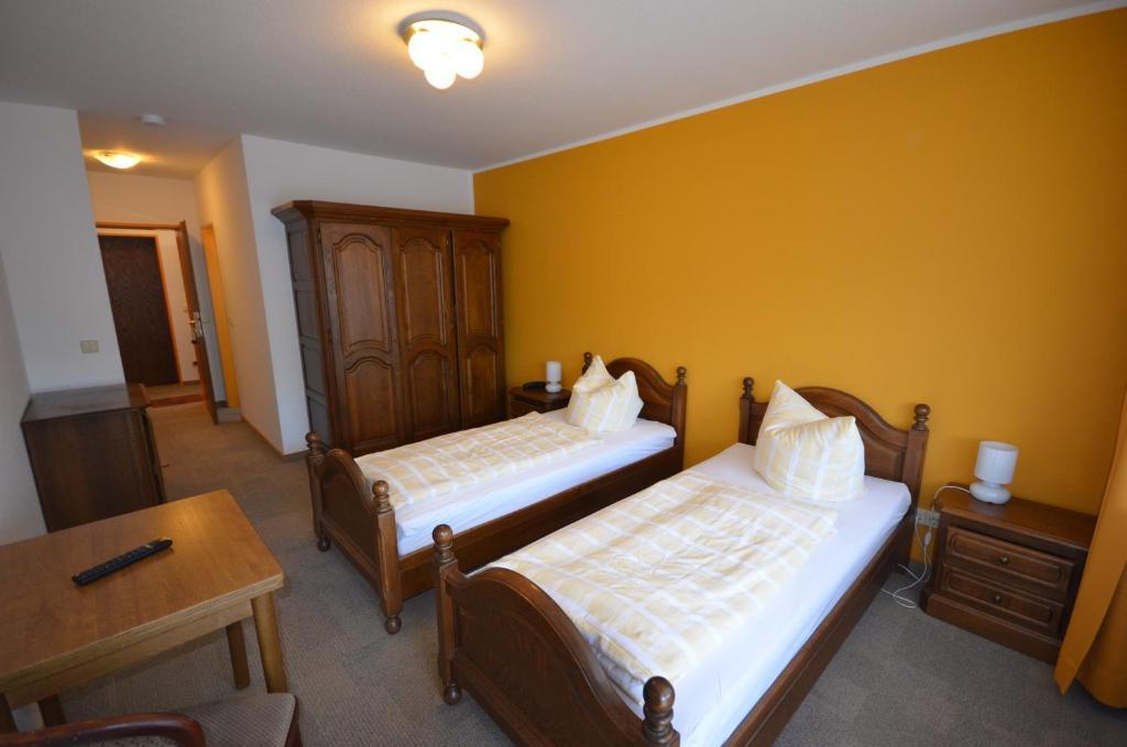Hotel Garni Schafer Horrem Ruang foto