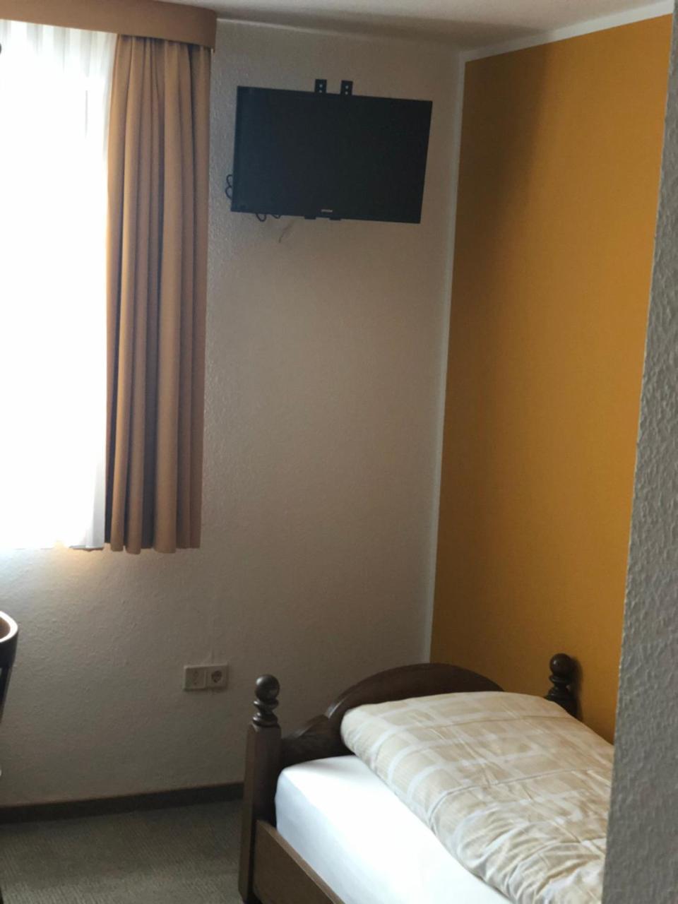 Hotel Garni Schafer Horrem Bagian luar foto